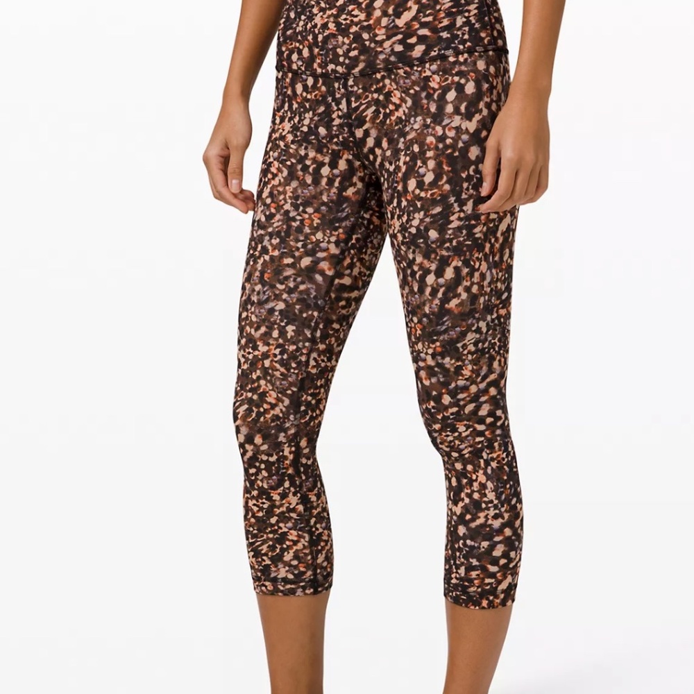 Lululemon Wunder Train High Rise Crop 21" Motion Flux Multi, Size 4